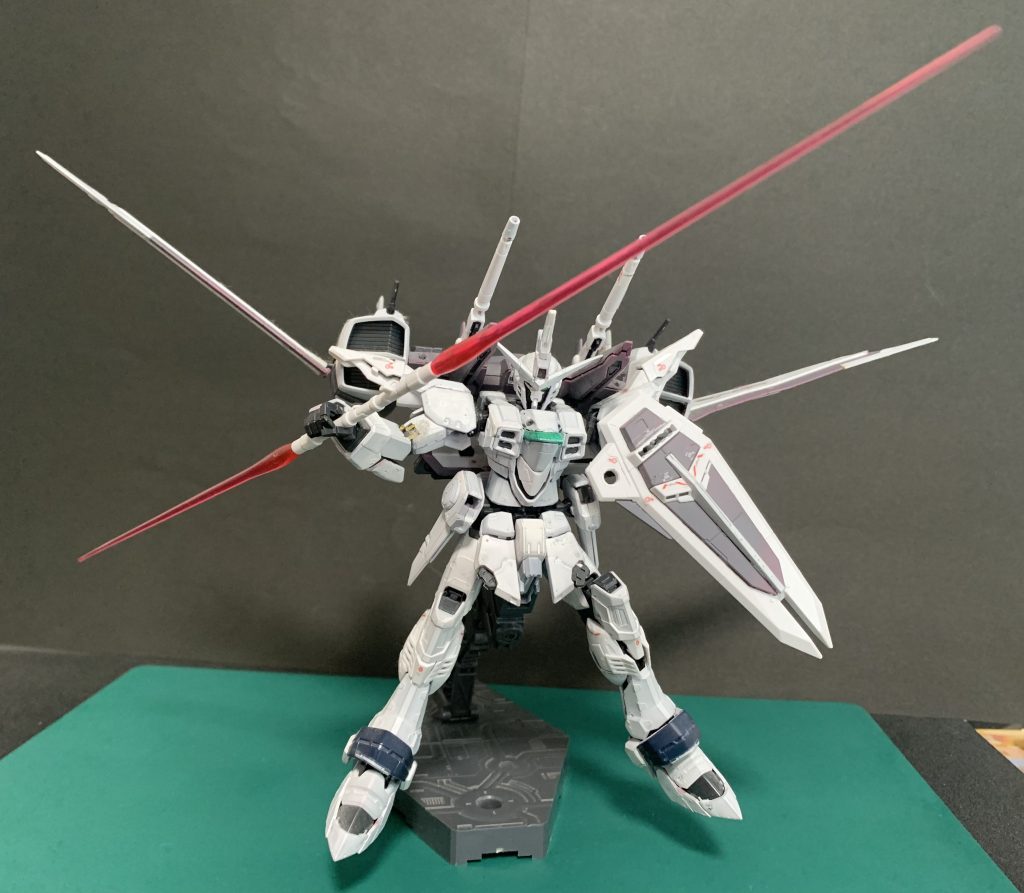 ジャスティスガンダムモノトーンver.–4枚目/制作者：たかぼう