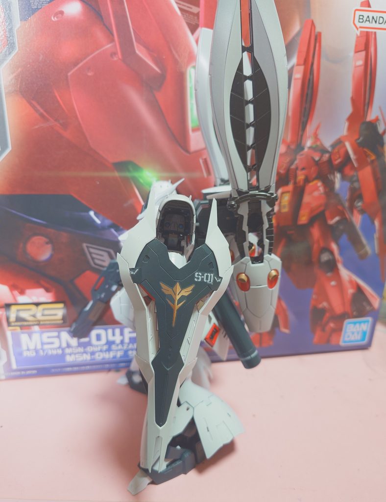 RGffサザビー（νガンダムカラー）–2枚目/制作者：ミッツ