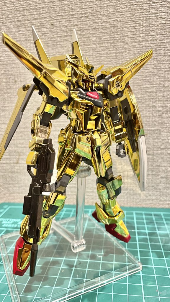 オオワシアカツキガンダム (HG)–2枚目/制作者：kumasan