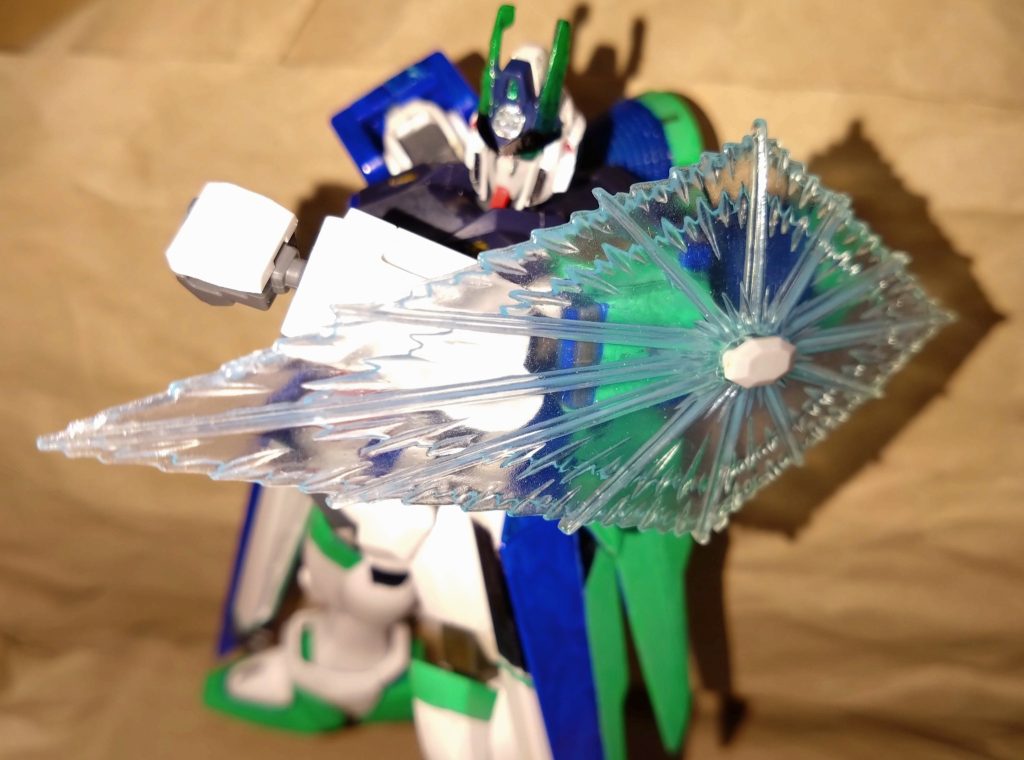 ビームシールド発生装置両肩に装備されたビームシールド発生装置。こちらも『ラストニッパー』と同じです。