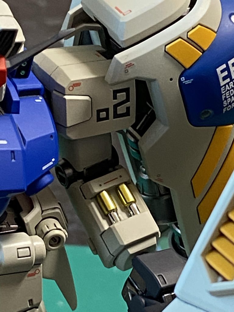 ガンダム試作2号機–5枚目/制作者：kamatomo