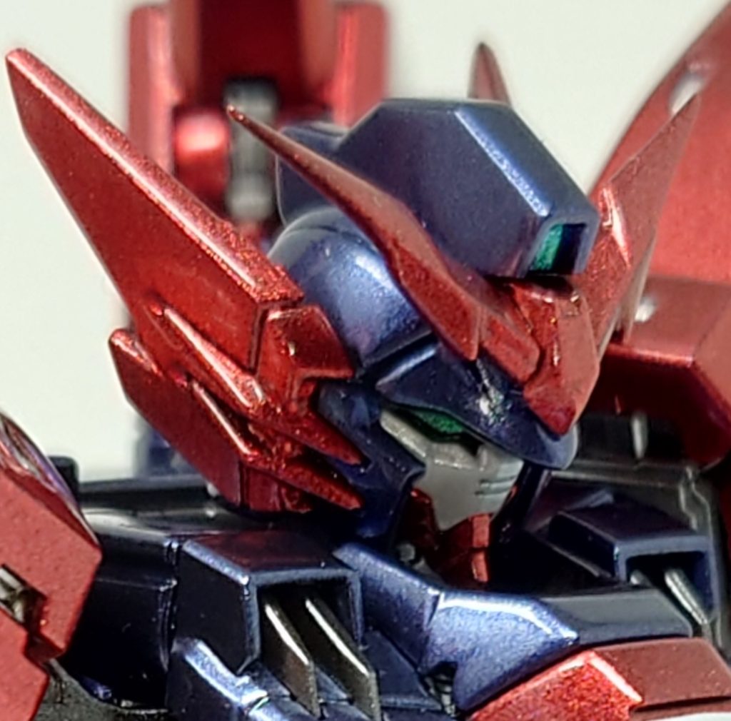 アンテナもガッツリシャープ!