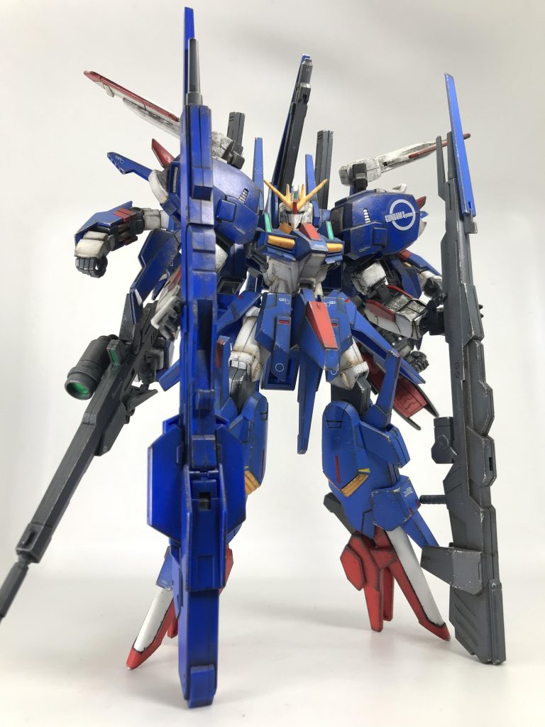 我が家は塗装できないし、ミキシングなんて絶対無理だぁ〜と思ってる貴方!そんなことはありませんミキシング初心者だろうが、塗装環境がなかろうが…パチ組さえできれば、誰でも簡単にミキシングビルドできますぜ👍無塗装ミキシングのコツは…