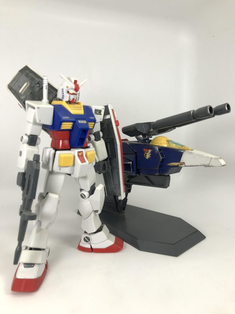 あ…Gファイターだけは…なぜか以前から少し汚してましたたぶん、reviveされたガンダムを当時載せたかったからでしょう🙄（笑）今回ガンダムに合わせてGファイターも少し汚し追加しましたが…ウォッシングした際、貼ってたスレッガーのデカールが剥がれてしまいました…😨