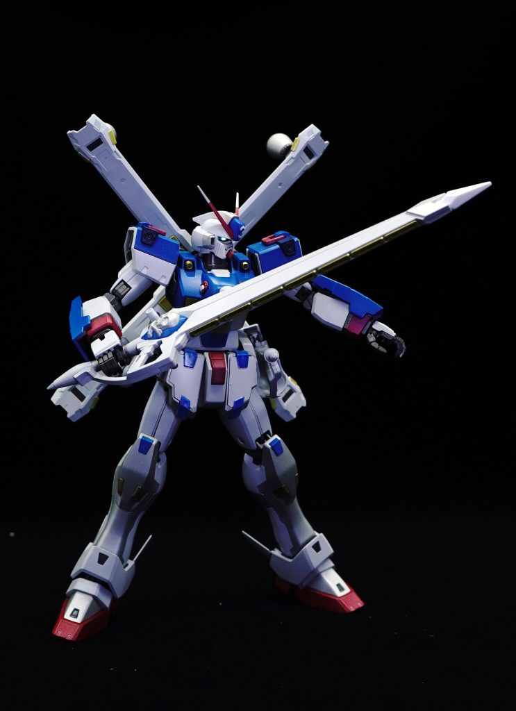 LEDライトをつかってアイカメラに光を当てていますこういうときは既存のデカールでも光反射してくれるので助かりますね