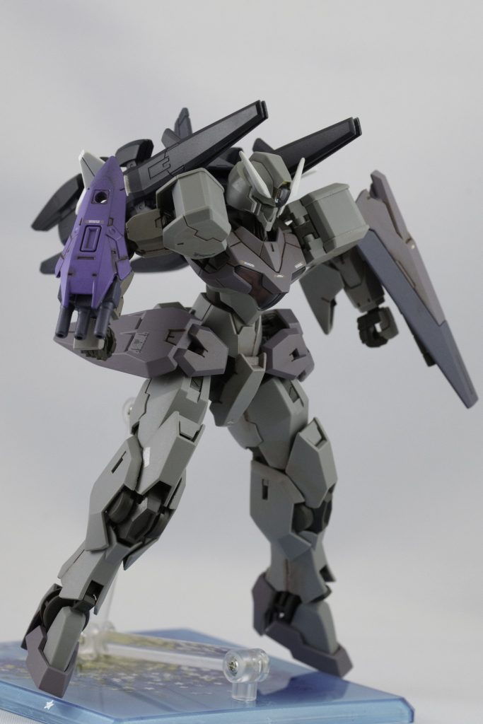 ビームランチャー。ガンヴォルヴァを固定砲台的に使う場合はメイン武装になるんだと思われます。