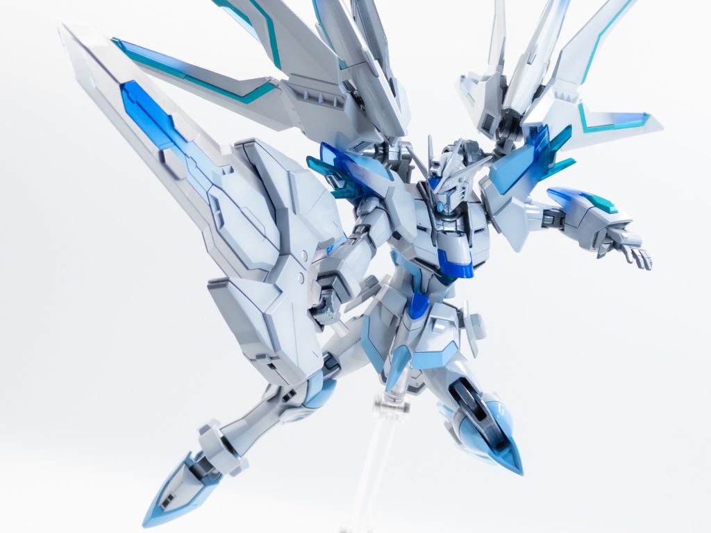 2本を合体して大型剣になります。