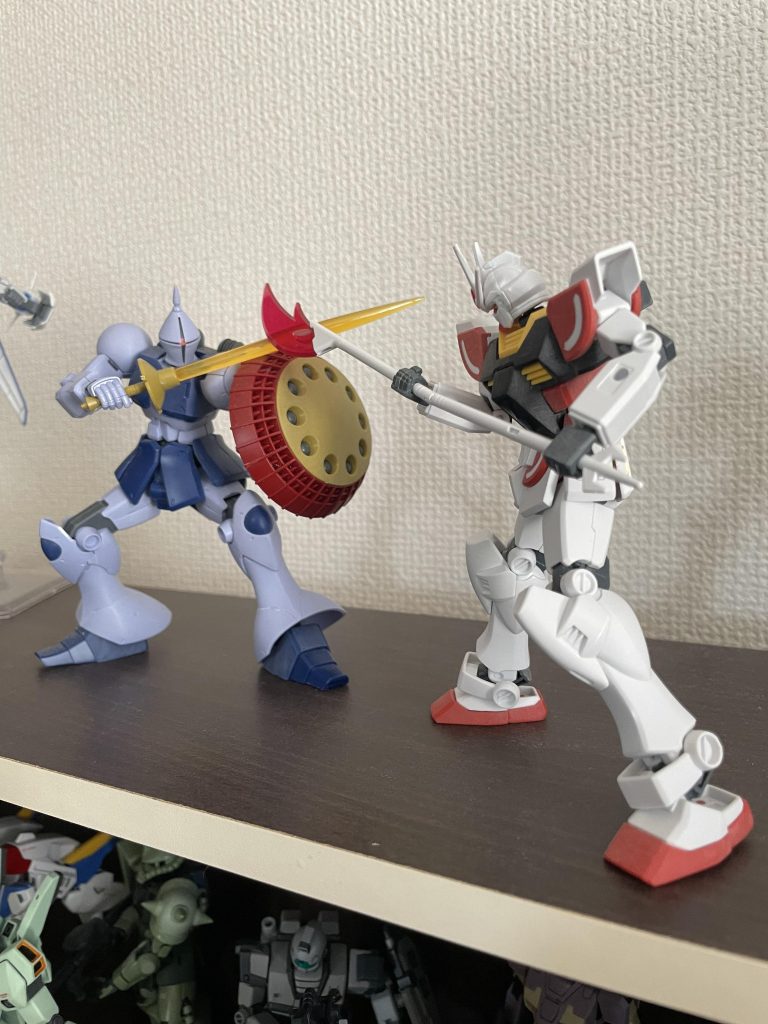 オマケ…我が家のスタントマンのギャン君とアクションしていただきました(笑)