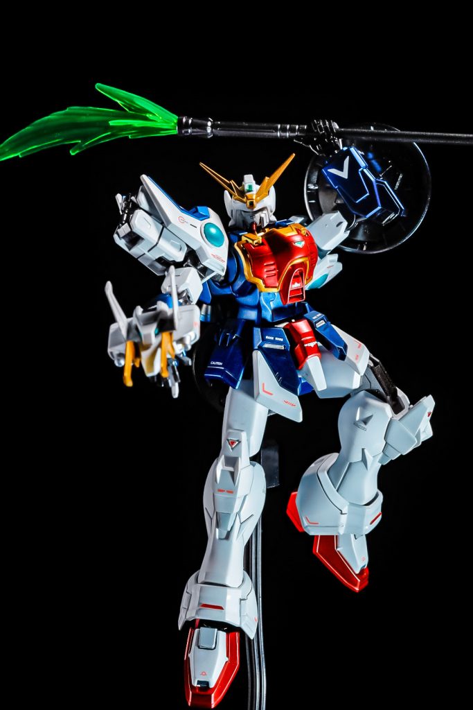 塗装はカラーパーツはマットキャンディ塗装。白パーツも艶消し塗装で仕上げました。