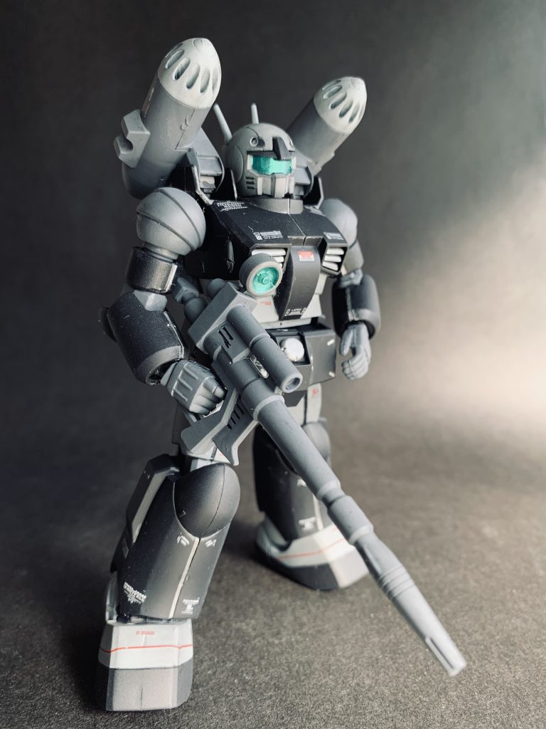 ファースト本編と印象を変えるためにスプレーミサイルランチャー仕様で。ビームライフルのスコープの配色間違えた。