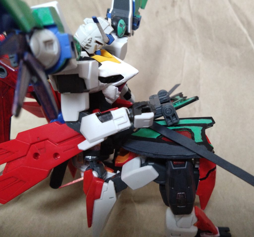 ーーーニノは帰還した後、リベロを無断出撃及び中破した件で一週間の独房行きとなってしまう。リーダーのX(クロス)は怒っていないが、キャプテンのキュリアが大激怒していたのは言うまでもない。 「リベロはクロストラベラーにとって重要なガンダムだ!それを勝手に使い、ボロボロにしたなんて…一体何考えているんだ!?」「…ごめんなさい…」「本来ならアンタをぶん殴るところだが、リーダーに暴力を振るうなって釘を刺されている。殴らない代わりに一週間反省してろ!良いなっ!」 独房に入れられたニノにそう怒鳴るキュリアはその場を去り、自分の仕事に戻っていった。 キュリアがいなくなった後、その場にメモリーとカナが姿を現す。メモリーは自分の言葉のせいでこうなってしまったと彼女に頭を下げて謝り、彼女も今回の件で迷惑かけたと謝る。傍にいたカナは彼女を励まそうと、こっそり持ってきたパンを渡した。 「ありがとうございます」「リベロはしばらく修理期間に入る。徹夜をしたとして、一週間ぐらい掛かるかもな」「ごめんなさい、私のせいで……。X(クロス)さんにもちゃんと謝らないといけませんね?」「あっ!リーダーだけど、あの状態のリベロで出掛けたみたいだ。あのキリマンジャロ基地で少し気になることがあるって言って……」「あの状態のリベロで!?それで、気になることとは一体?」 ニノは首を傾げながら聞くが、それはメモリーにも知らなかったーーー   ーーーその頃、またしても宇宙世紀0224年のキリマンジャロ基地。 ボロボロのリベロは動かすだけで精一杯の状態で、X(クロス)は今回の戦闘の調査を行なっていた。何も出ないと思われたが、基地のMWの開発データに気になるモノが残されていた。 「やはり、コピーズの正体は……。だが、まだピースが足りない。確証を得る為には残りのピースを集める必要がある。ピースの一つはおそらく……宇宙世紀、海賊の時代」 X(クロス)は少しずつ確証を得ていた。コピーズ……いや、敵の正体に。果たして、コピーズとは何なのか?目的は?そして、なぜX(クロス)はいろいろと知っているのか?まだ謎が残るばかりだが、確実に真実に近づいていたーーー 『機動時空転移 ガンダムリベロ 第11話:キリマンジャロの戦い-後編②-』  と、ストーリーはここまで。結局、マルチバースやコピーズの謎は残ったままになってしまいました。それどころか、主役のX(クロス)にも謎が深まってしまいました。彼が何者で、何の目的でクロストラベラーの活動をしているのか。こんな展開になりましたが、少しずつ明かしていくつもりです。