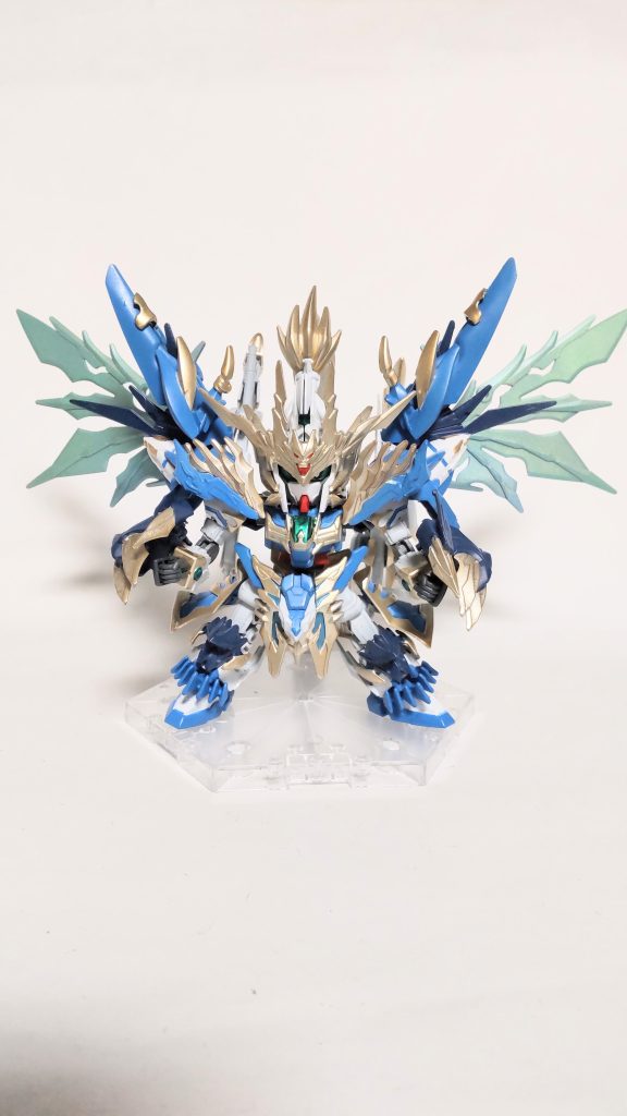 インフィニティ・ドラゴンモードシャイングラスパードラゴンの力を完全解放した形態。光の翼が生え、天龍甲が大型化する。トランザム・インフィニティ状態の再現です。