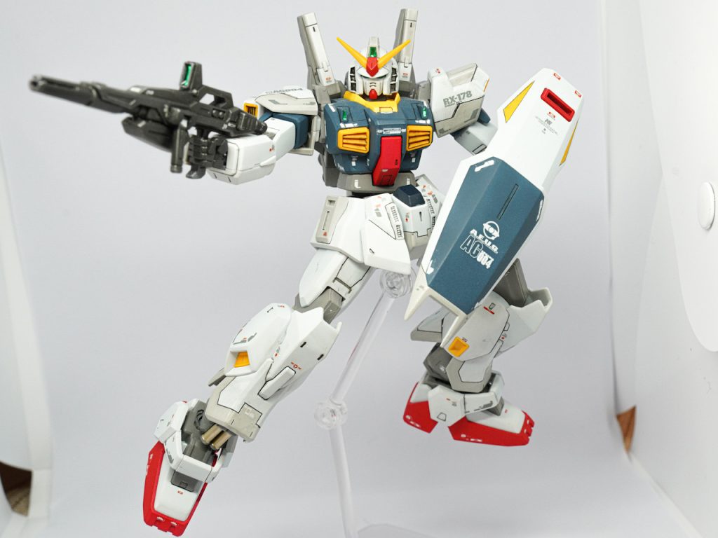 シールドの先端は、工作の練習にと思い、何も考えずに延長し尖らせてみましたが、尖っていない方が好きでした・・・。