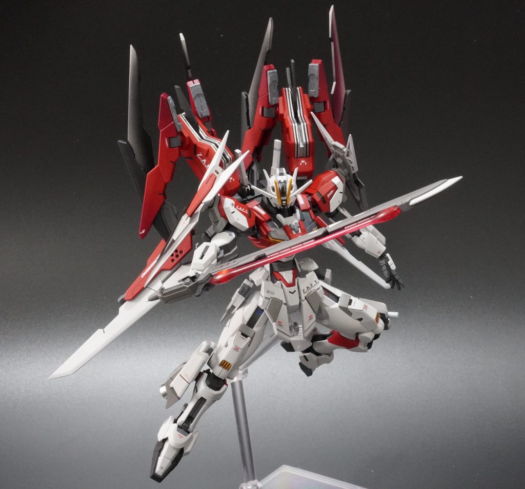 可動域は狭いことはないのですが、動きのあるポージングがむずかしい、、(塗装剥げも怖い)