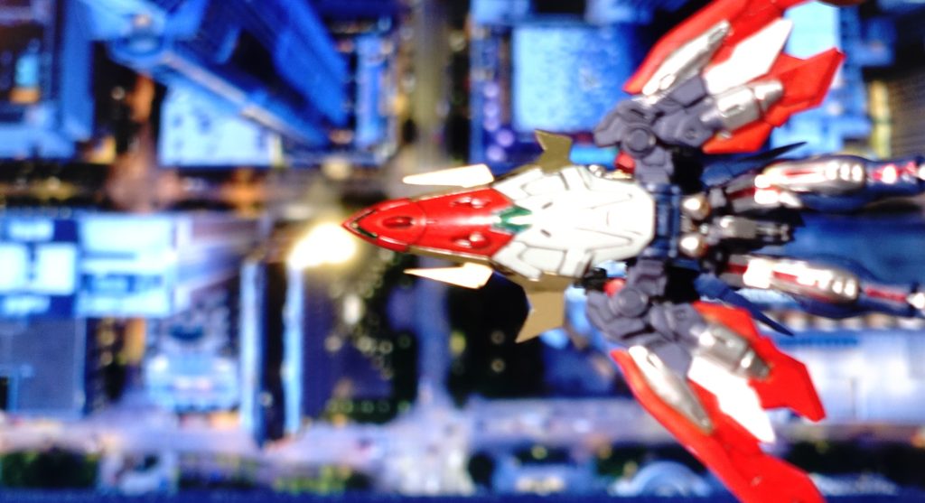 最近では荒野上空のみなず、アーバンコンバット訓練や洋上低空高速移動訓練などの様子もスクープされている。