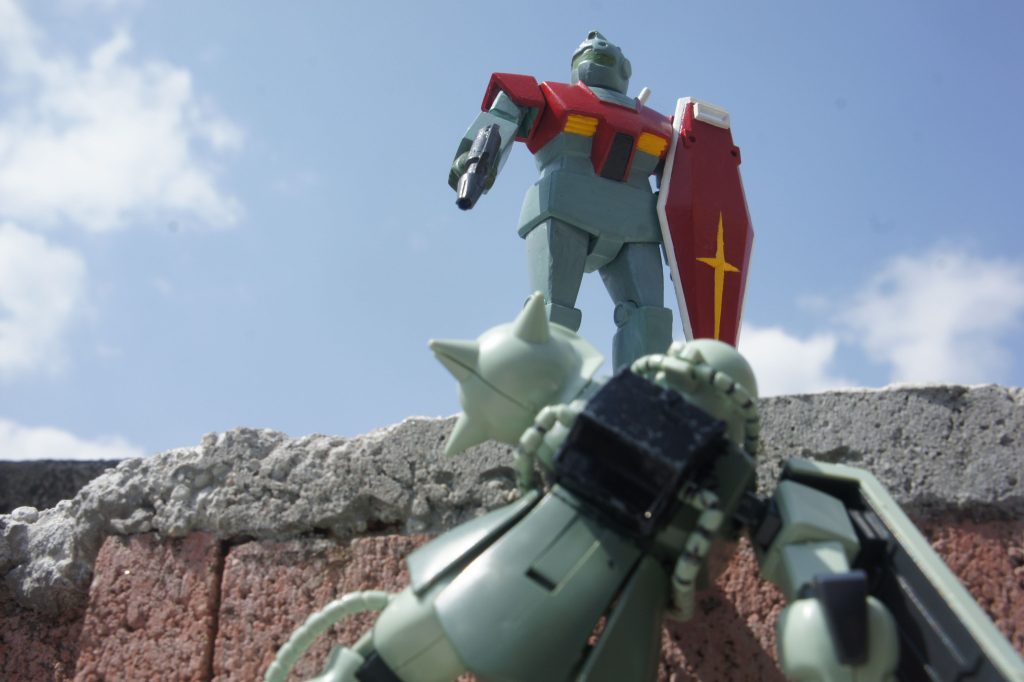 ザクとの闘い。