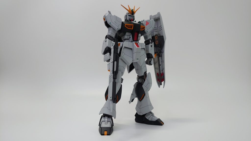 EG・νガンダム–4枚目/制作者：しらいし