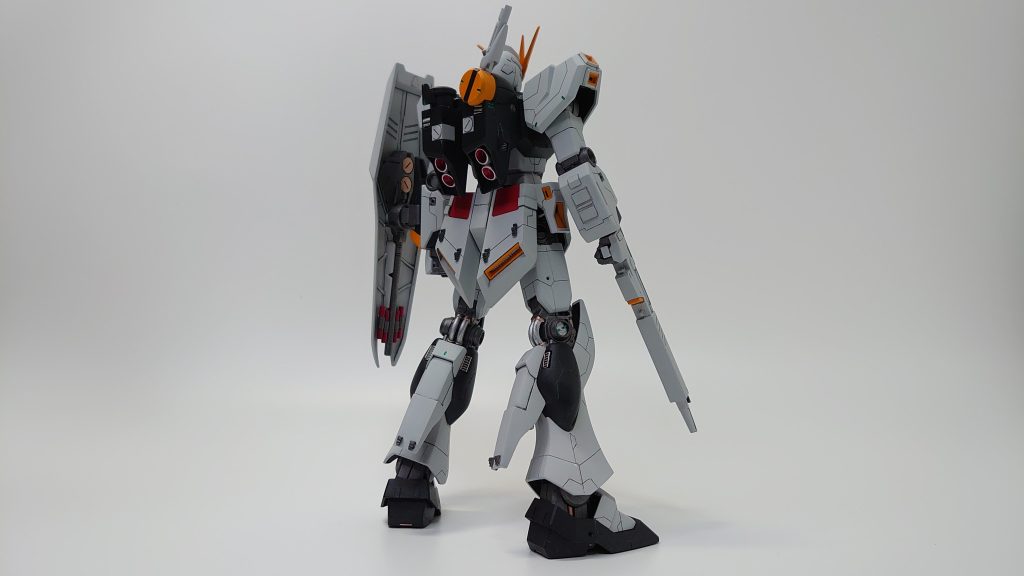 EG・νガンダム–5枚目/制作者：しらいし