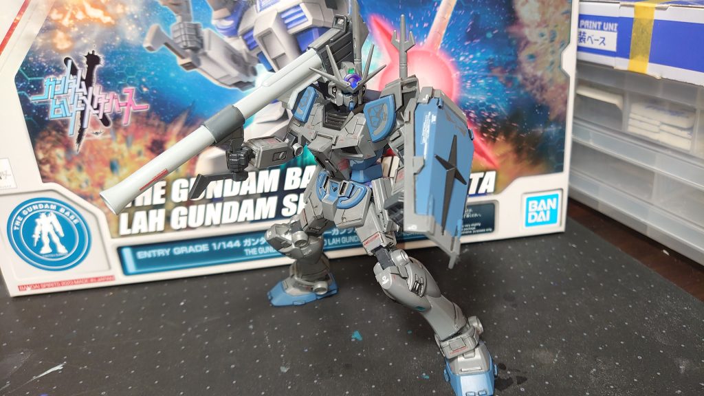 バズーカ持たせてポージングなかなか、様になってると自己満足中です(笑)