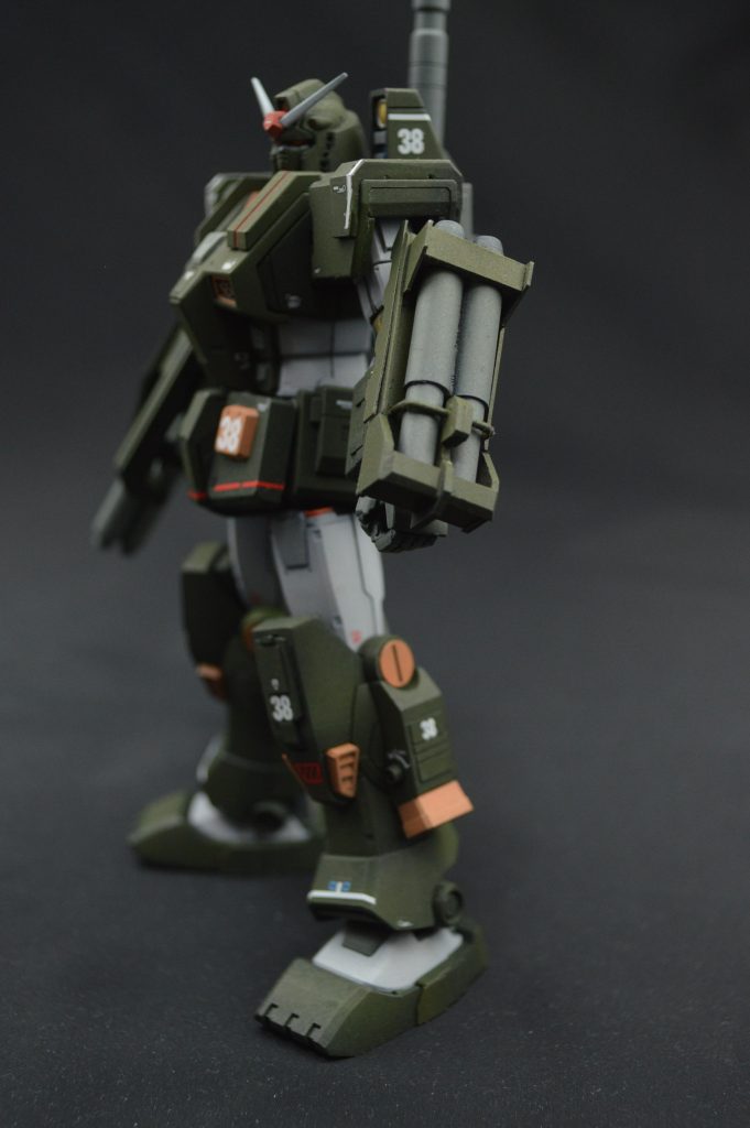 予備砲身マウンタも作りました。磁石でショートシールドの上にかぶせられます。