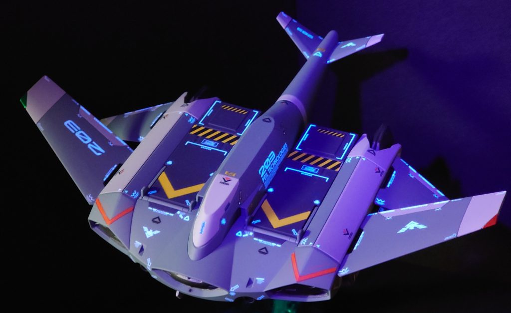 箱絵ではザウォートが搭乗してますが、ザウォートは単独飛行が出来るから、サブフライトシステムいらんでしょ