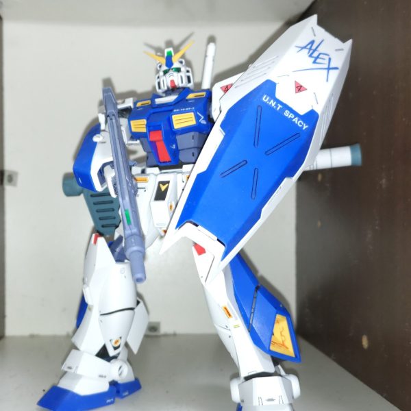 ガンダムＮＴ-1（アレックス）MG2.0