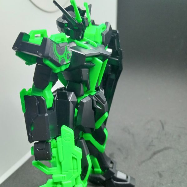 【EG】ストライクガンダム(リサーキュレーション/ネオングリーン)