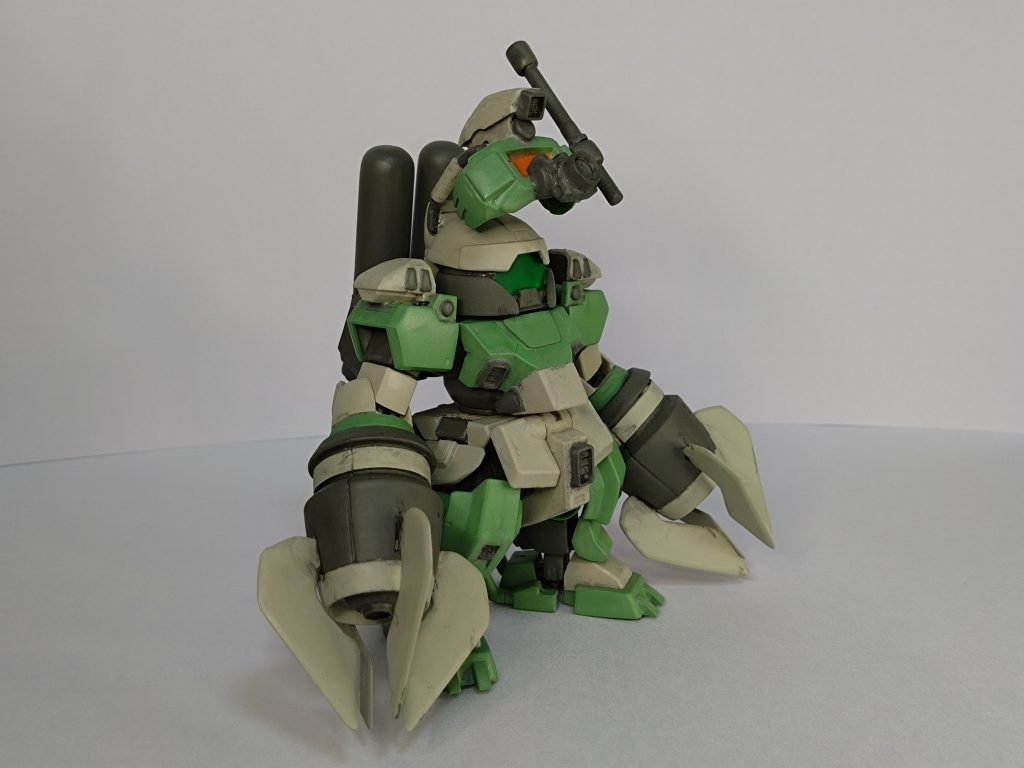 マスクは可動式にしてあるので、上陸後の通常フェイス状態にもできます。