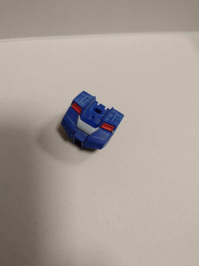 スジ彫り、ディテールアップと合わせ目消し。