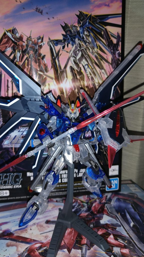 劇場限定キット！いや〜、映画は大満足の内容でした！取り敢えずパチ組みにスミ入れだけしました。さて、次はゆっくりイモジャ作ろうかな。