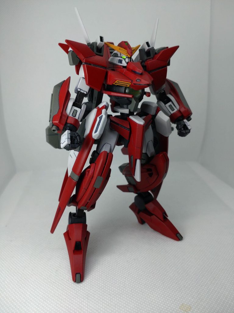 ツインアイには市販のシールを使ったので照明の光がいい感じに反射してくれました。