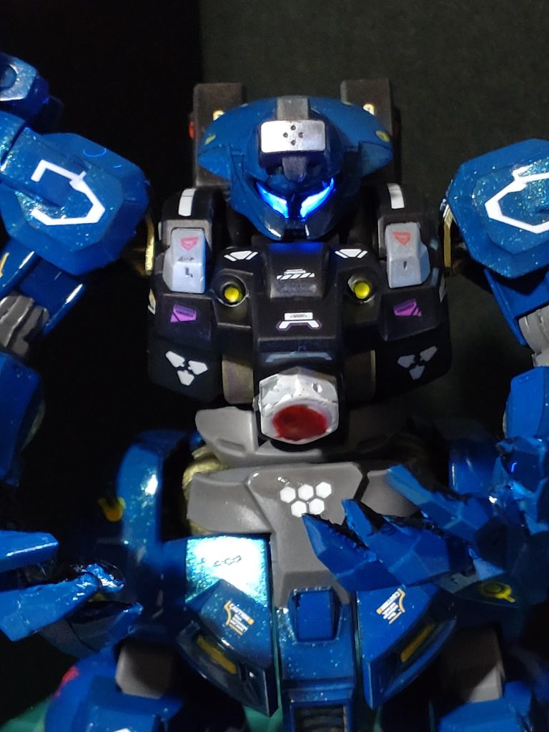 目もうまく出来たし胸部デカールも良かったかな