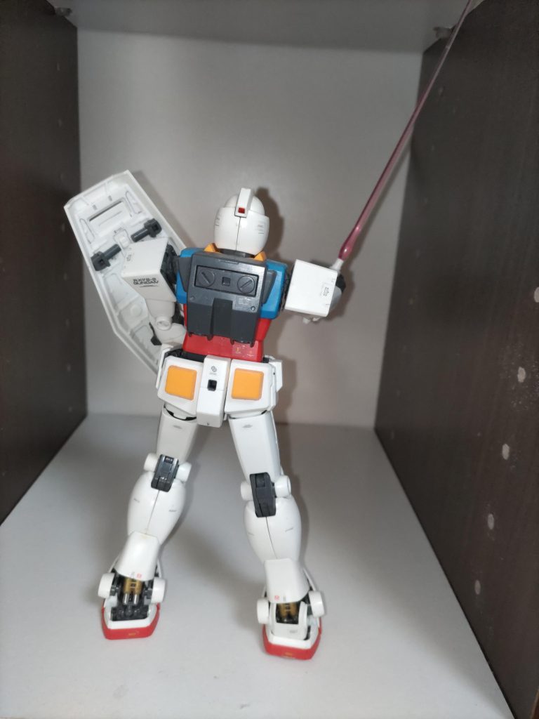 角とれてました😅昔作ったけど、シリンダーは塗ってますね😁