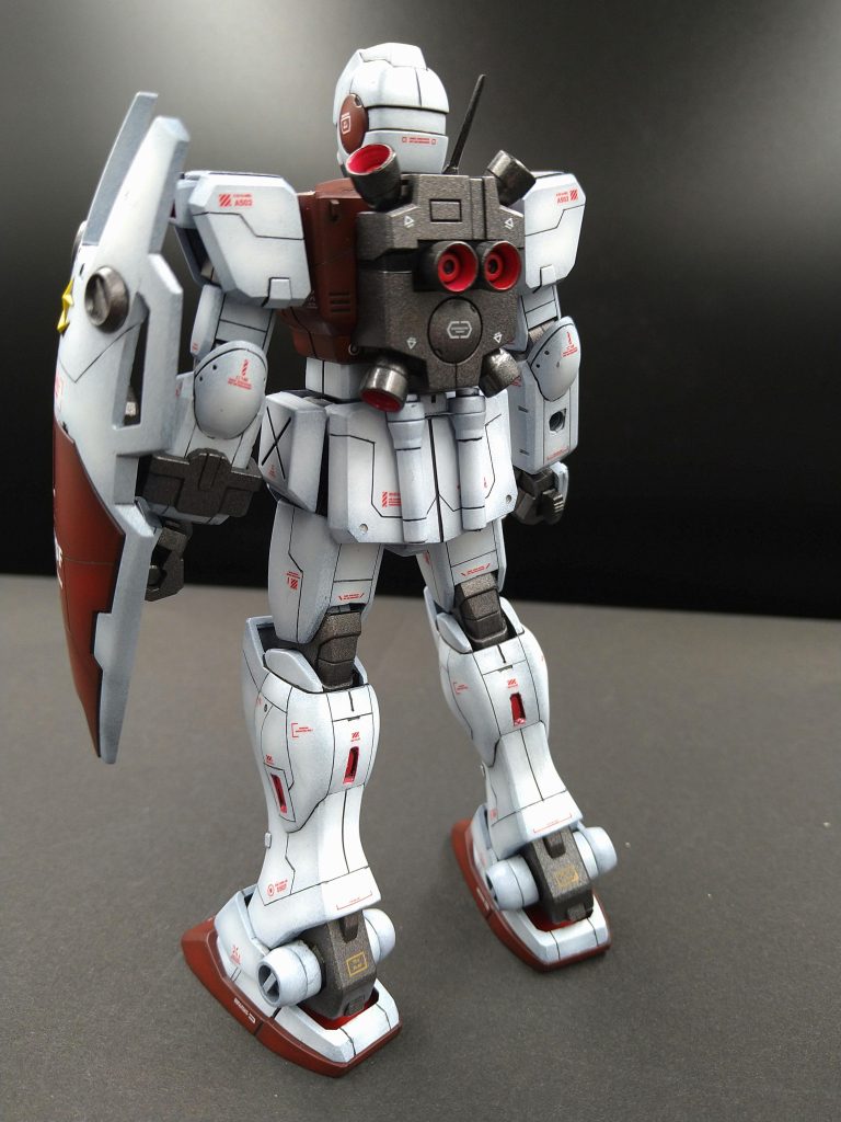 足のスジ彫りは割とお気に入りです