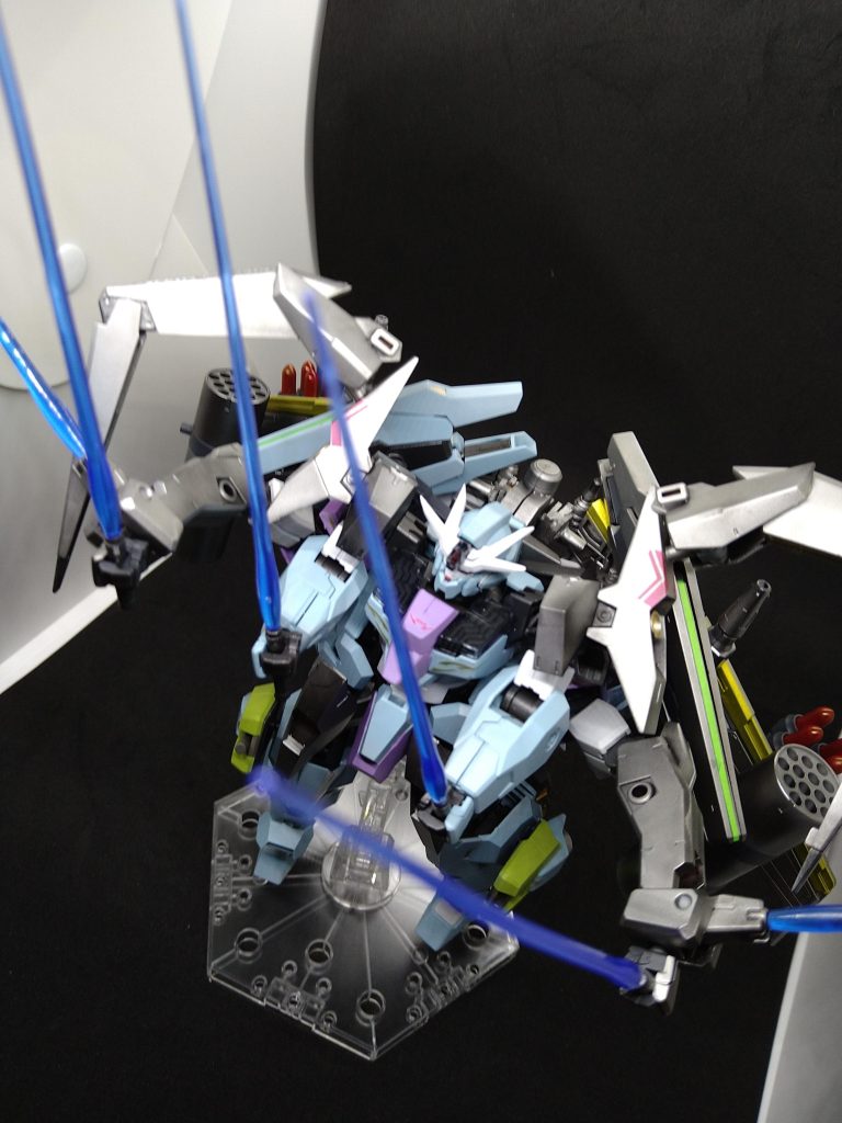 ガンダムルブリスギガンテ–3枚目/制作者：はる