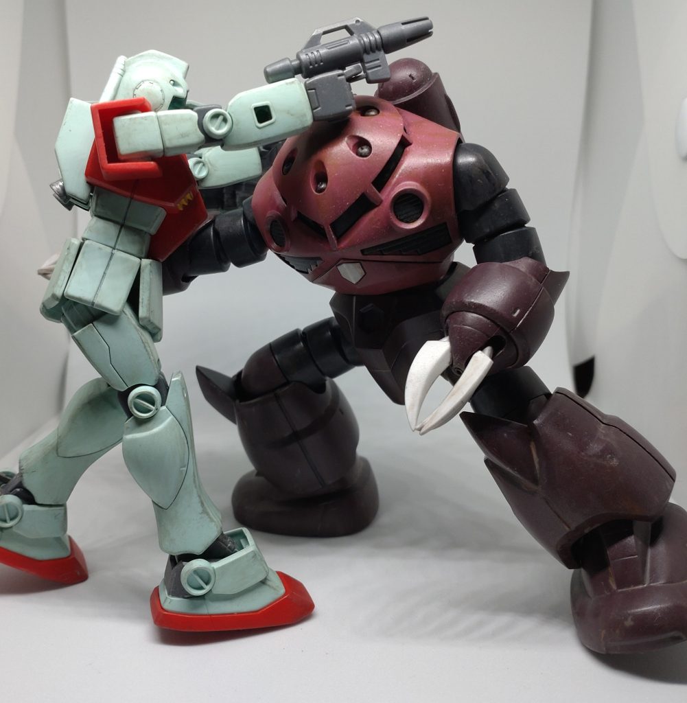 「ま、間違いない､､､ヤツだ」「ヤツが来たんだ！」