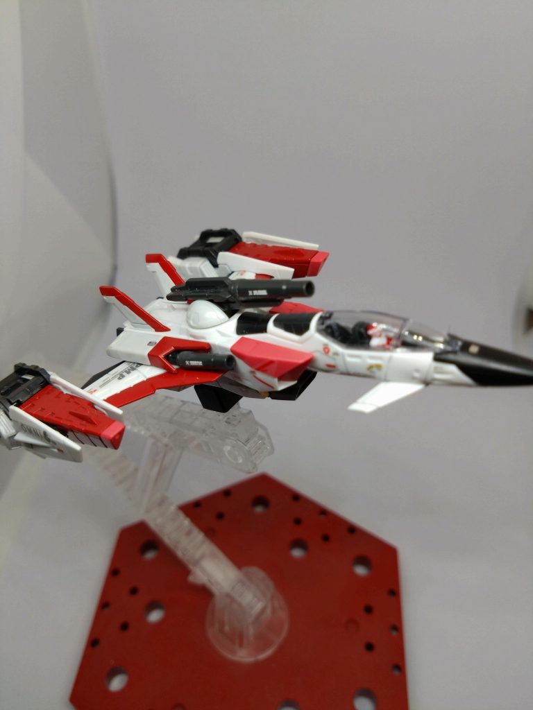 アクションベースも紅色✨