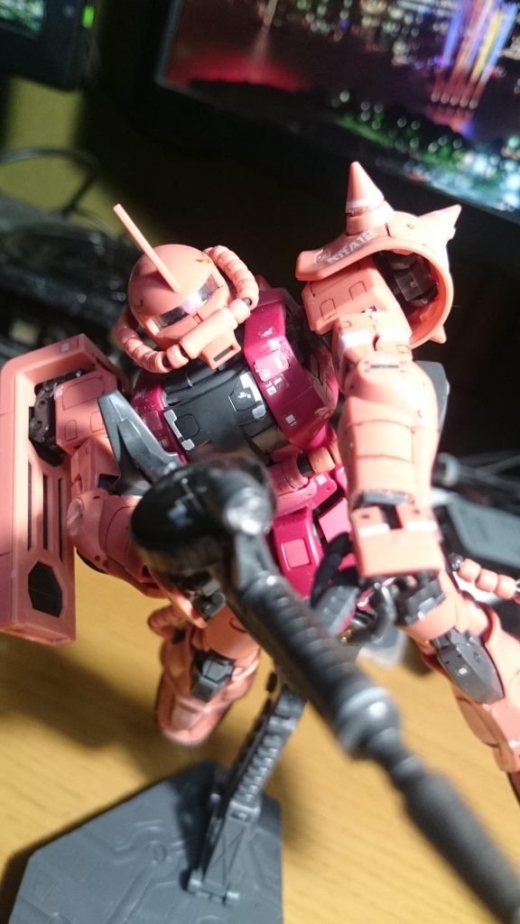 このロボット感がたまらなく好きです。