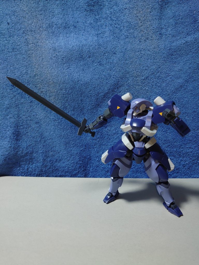 リサ「さあ、かかって来るのだ!」