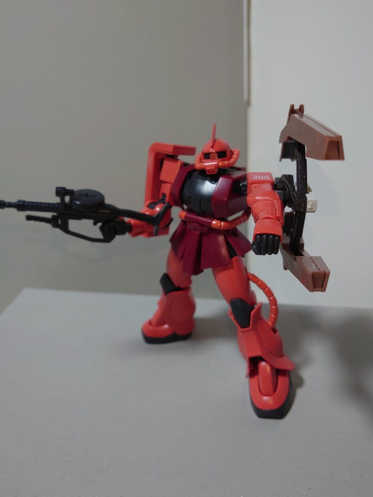 フェイズドアレイキャノンMS-06S3の専用装備。ビームバズーカより出力は劣るが、連射が可能。