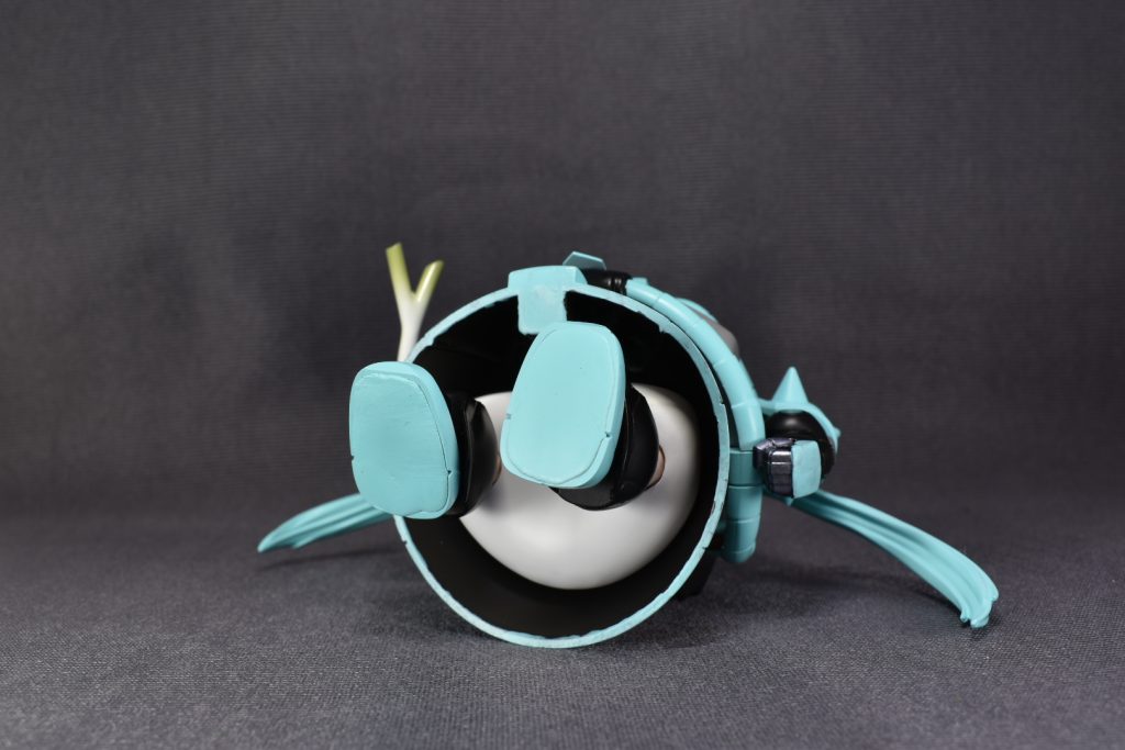 コケるザクダヨーおぱんt…ディティールアップパーツです。