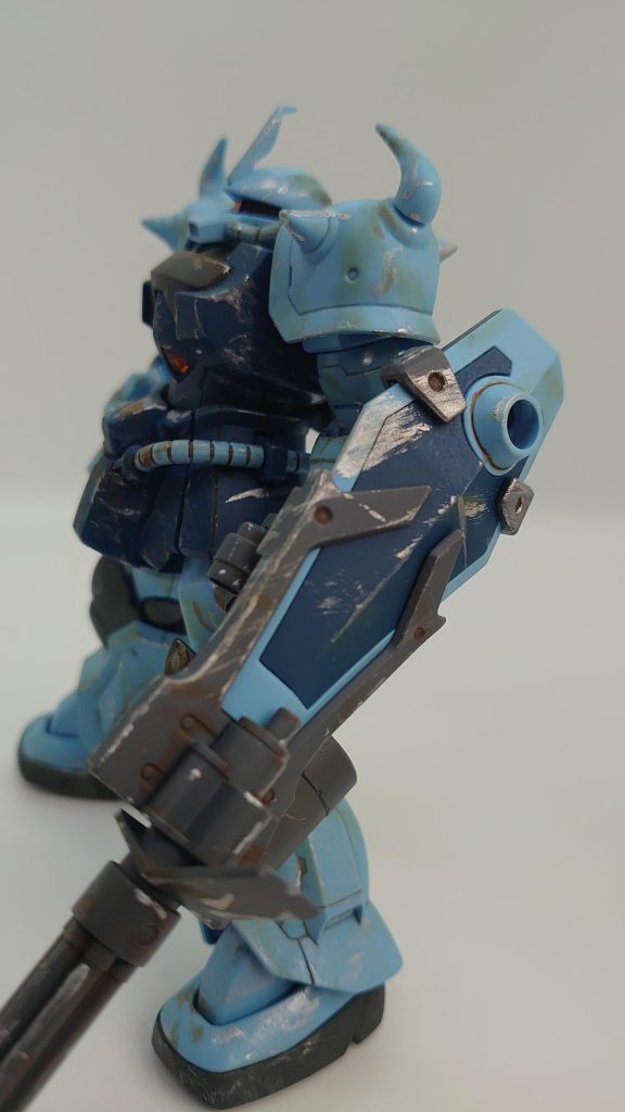 HGグフカスタム–4枚目/制作者：ぽちょ