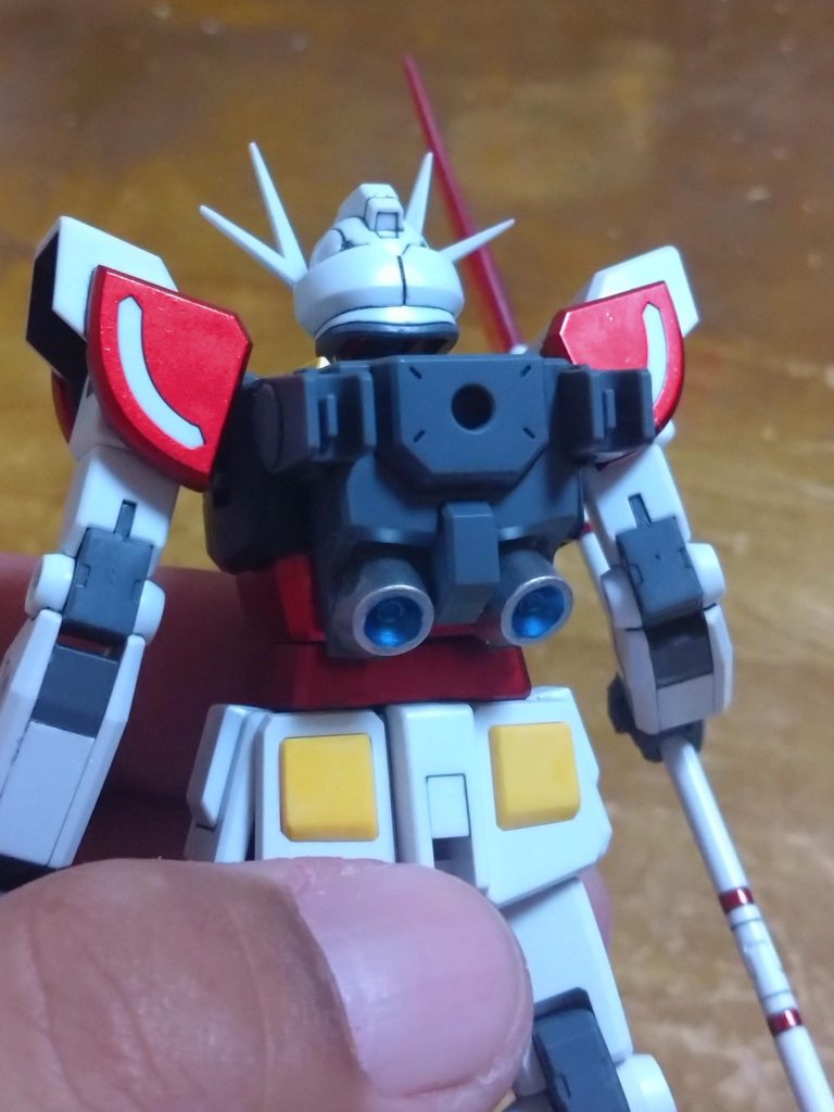 バックパック部分のバーニアも自分好みに塗装。