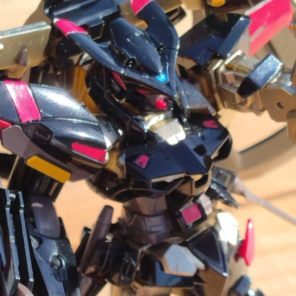 ガンダムアストレイゴールドフレーム天ミナ(鐘嵐珠素組)