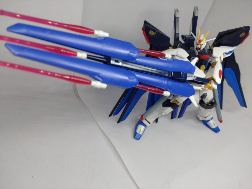 パーフェクトストライクフリーダムガンダム–5枚目/制作者：シン