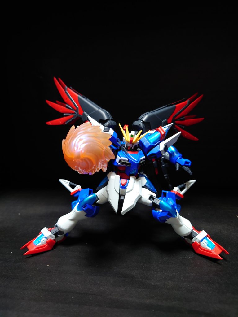 神バーニング付属のエフェクトは付けられるようにしてあります。足首の左右方向への稼働が少し物足りないけどかなり満足何となくデジモン感のある写真…