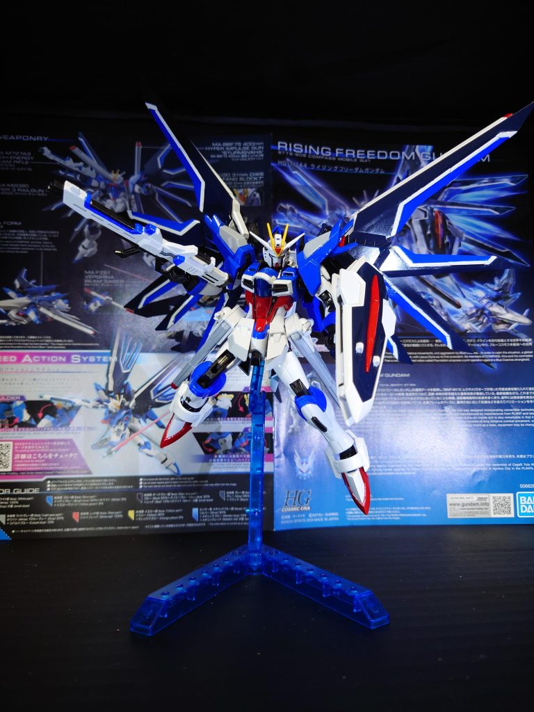 ポージングセンスが無いのが悲しい 