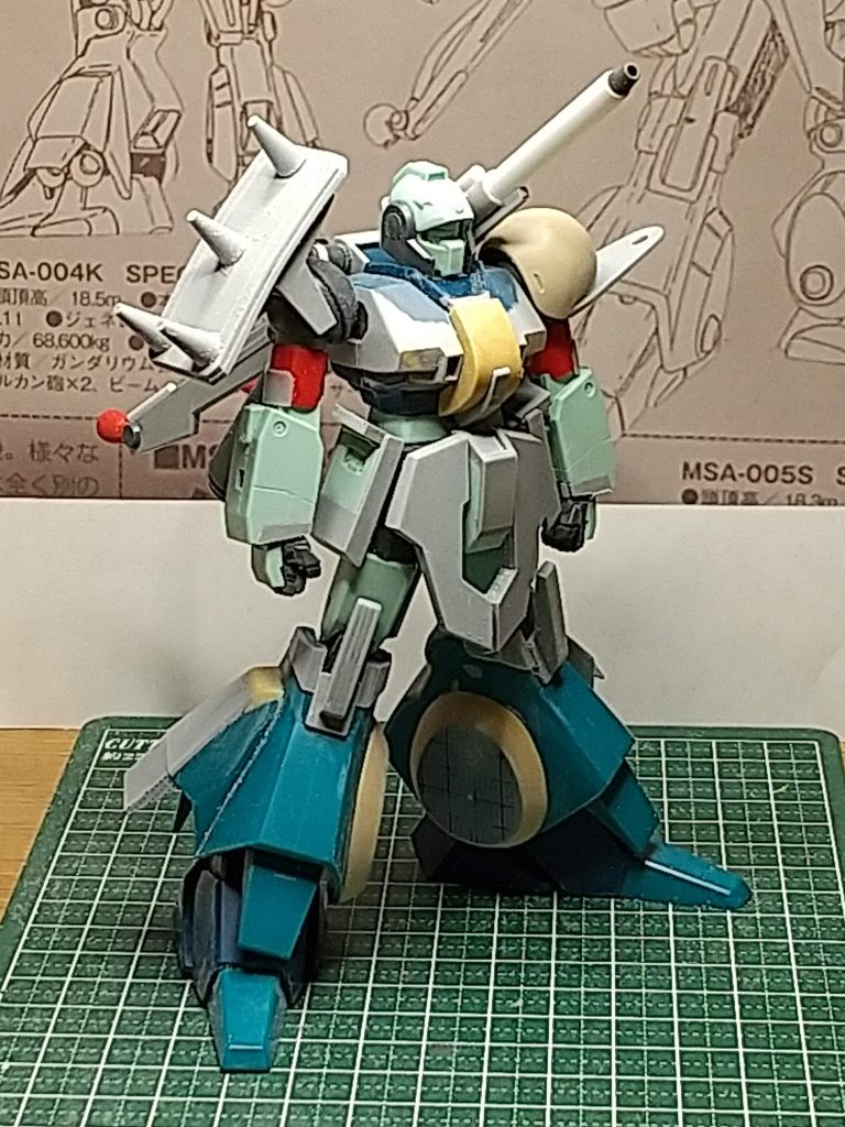 製作途中の状態はストーリーをご参照ください。カラーレシピ(全て水性ホビーカラー)・ディアクティブホワイト・白サフ→オレンジ・ニュートラルグレー・ダークグレー+ニュートラルグレー=1:1(ライフル)・焼鉄色オレンジは隠蔽力がとても弱いので、苦戦しました。トップコートは今作からUVカットスムースクリアーに変えました。ノーマルよりもしっかりツヤ消しされる印象です。