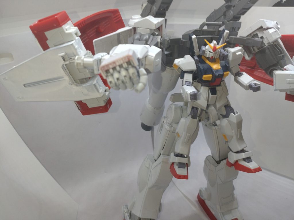 ギガンティスガンダムブレイブ–5枚目/制作者：シン