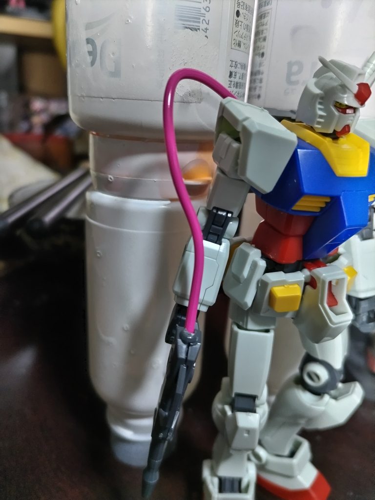 ビームライフルとランドセルの接続方法